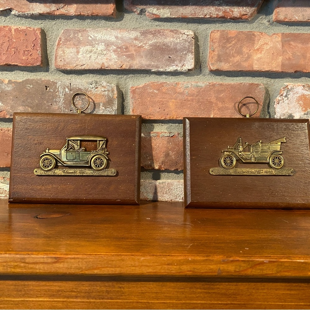 Vintage Car Wall Plaques
